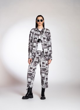 Off White Print